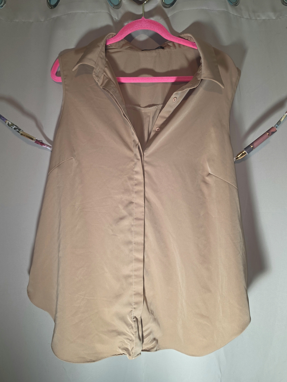 Shein 3XL Tan Sleeveless Button-Down Shirt